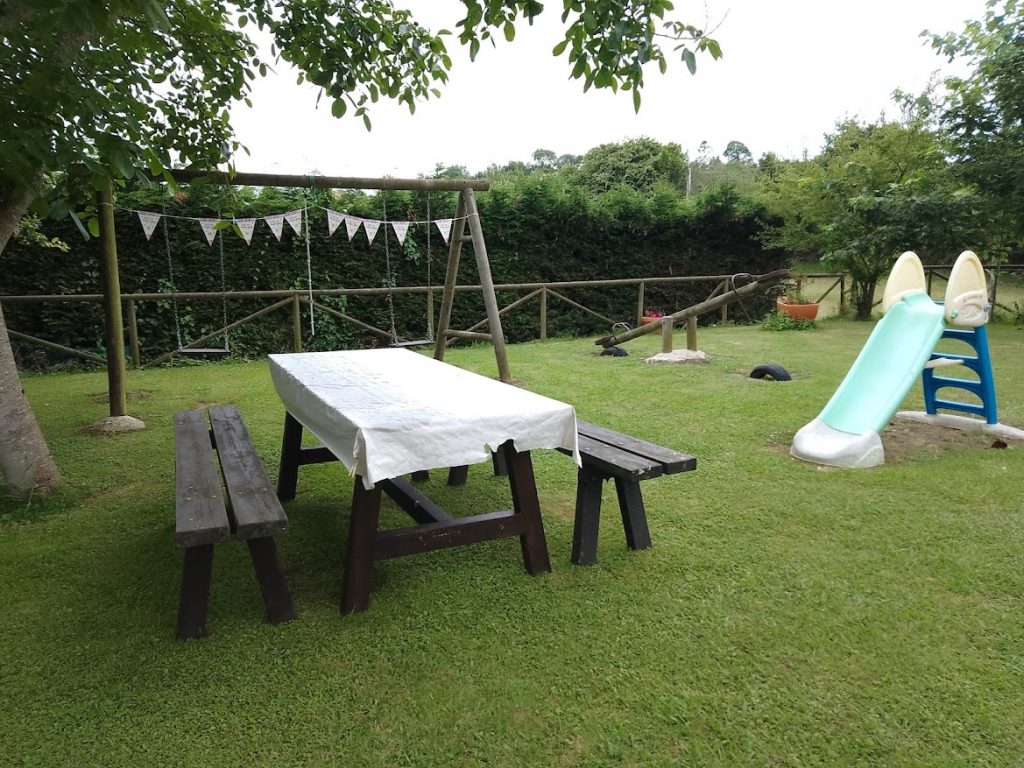 jardin-apartamentos-jarabiega-ribadesella