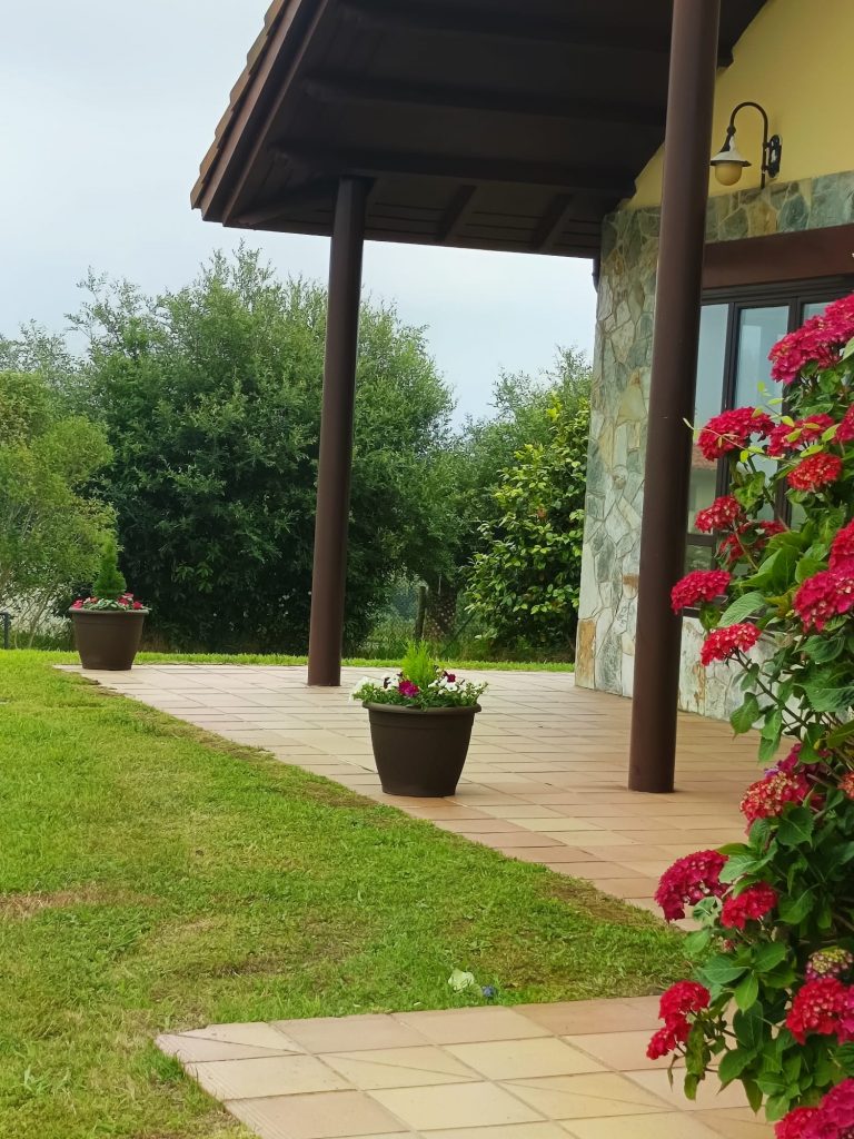 el-porche-el-urrogallo-casa-alquier-integro-sebreñu-asturias-