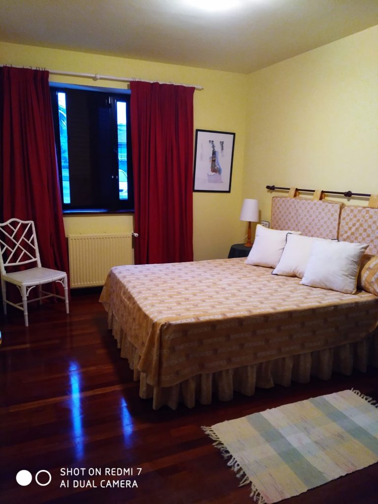 el-urrogallo-casa-alquier-integro-sebreñu-asturias- habotacion-matrimonial