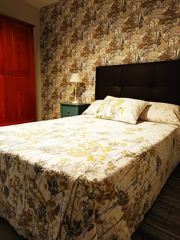 habitacion-matrimonial-la-buganvilla-sebreñu-ribadesella