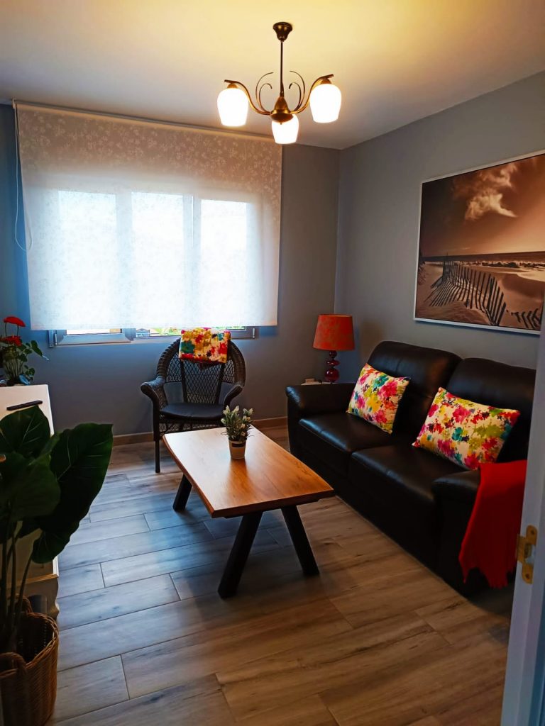 salon-casa-rural-buganvilla-ribadesella